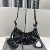 Bolsos de hombro Diseñador Cuero genuino Le Cagole Bolso de motocicleta Mujeres Moda de lujo Crossbody Rosa Mini Pequeño Cocodrilo Negro Plata Rojo YO82