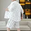 Tute da uomo Estate 2 pezzi Set Tuta con stampa geometrica Due pantaloncini camicia Harajuku Streetwear Set da uomo oversize Abiti corti Abiti
