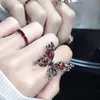 Solitaire Ring Punk Gothic Women's Red Butterfly Ring High Class Luxury Ring Opening Justerbar French Style Personlig festsmycken gåva 231019