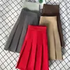 スカートレディーススカートファッションサマーハイウエストブラックスクールガールズ韓国スタイルのレディース衣料231019のために短いミニプリーツ