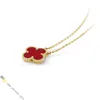 Pendanthalsband Classic Van Clover 18K Gold Necklace Jewelry Designer för kvinnor Titanium Steel Gold-Plated Fade Never Allergic Store/21621802