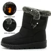 Stivali Donna Scarpe invernali impermeabili per pelliccia sintetica Stivali lunghi femminili in peluche Donna Stivali da neve in cotone caldo Stivaletti con plateau 231019