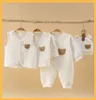 pasgeboren babykleding rompertjes met lange mouwen dik schattig vest peuter meisje jongenskleding katoenen jumpsuits kostuums