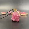 Colliers pendentif 20-25mm couleur rose irrégulière naturel rose quartz cristal chaîne en cuir collier pour la fabrication de bijoux de bricolage
