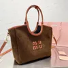 Mode Dames Tote Bag Designer Tas Pluche Schoudertas Luxe Designer Miui Handtas Hoge kwaliteit Portemonnee Rits Crossbody Tas