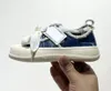 Smilerepublic Kids Boys Girls Shook Smile Republic Chunk Canvas Sneakers Sports Yakuda厚いゴムの底スリップLoaferスライドトレーナーハイカー