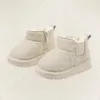 Pierwsze spacerowicze 12155 cm marka maluch zimowe buty śnieżne z ciepłym pluszem solidne szycie modne buty dla 03Years Dziewczęce chłopcy 231020