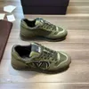 Mode sneaker herrskor herrar tempo topp tjock sula förhöjd casual mode mångsidig äkta läder sneaker