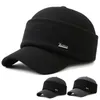 Top Caps Kış Men'in Sıcak Şapkası Kalın Beyzbol Erkekler İçin Kulaklıklar Şapkalar Kıdemli Babanın Sıradan Markaları Snapback Cap