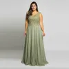 Deslumbrante e plus size renda mãe baile vestidos