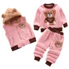 Giyim setleri 3pcs kış yürümeye başlayan çocuk erkek kız kızlar giysi kazakları palto pantolon kapüşonlu yelek kıyafet seti bebek takım elbise 231020