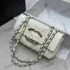 Kadın Tasarımcı Vintage Lmbskin Baguette Omuz Çantaları Gümüş Metal Donanım Matelasse Zincir Crossbody Omuz Debriyaj Tasarımcı Çanta Siyah Beyaz