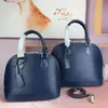 Designers totes Shell Bag Women Shoulder Handbag luxury designer tote bag BB handbags crossbody epi leather Embossed shoulder bags Satchels Clutch Purses 25cm 32cm