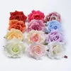 Decoratieve bloemen kransen 100 stuks zijden rozen bloemen muur badkameraccessoires kerstversiering voor thuis bruiloft kunstplanten bruid broche 231020