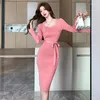 Casual Dresses Autumn Women Knit Square krage Knappar Långärmad elegant bandage Slim Bodycon Tröja Basic Knee Length