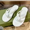 2023 espuma luxo chevron tanga designer slide sandália famoso designer mulher flip flops homem sapato plano chinelo verão ao ar livre borracha praia sliders fácil de usar