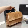 2023 Velvet Series Women's Designer Flip Bag Metal handle Gold Hardware Flip fur material Mattilas Chain 26 cm 5 color straddle