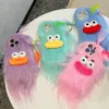 Mobiltelefonfodral Korea Super Cute 3D Long Hair Diy Monsters Bow Camera Lens Fall för iPhone 11 12 13 14 15Pro Max Furry Hand Warmer Cartoon Cover 231021