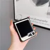 Étuis de téléphone portable Étui de luxe en cuir avec porte-anneau pour Samsung Galaxy Z Flip 5 5G 4 3 Coque couleur unie couverture en PU 231021