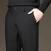 Pantalons pour hommes Pantalon de costume pour hommes printemps été mince bureau d'affaires taille élastique noir gris classique pantalon coréen mâle grande taille 27-38 40 42 231021