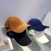 Mężczyźni projektanci Ball Caps Kobiety moda luksusowe haty rybaków Wysokiej jakości ciepłe sztrukoi swobodny sunhats modne vintage trójkąt litery baseballowe czapki baseballowe