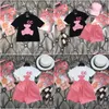 Set di abbigliamento Set di abbigliamento di design di lusso T-shirt per bambini Pantaloncini con monogramma rosa Moda Marchio britannico Estate Tesori e Dhdd per bambini