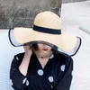 Bérets été large bord chapeaux de paille grand soleil pour les femmes protection UV Panama disquette plage dames dentelle chapeau chapeau