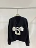 1019 2023 Autunno Marca SAme Style Donna Maglioni Scollo a V Cardigan Paillettes Manica lunga Nero Bianco Abbigliamento donna Moda fengjie6