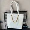 Bolsos de diseñador Bolsos de gran capacidad para mujer Lentejuelas Mango Bolsos tejidos Casual Bolso grande y suave Mujer Marca de lujo de alta calidad bolsos hobo