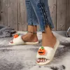 Halloween Pumpkin White Head Slippers Soft Plush Open Toe Wearing Plush Drag Girl Flip-Flops Designer Slide Beach Shoes Storlek 36-41
