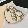 High Quality Brooches Brooch Women Designer Brand Letter Pins Pearl Crystal Gold Plated Sier Copper Woman Accessories for Dinner