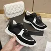 Designer Women Calfskin Shoes Vintage Trainers Reflective Sneakers Fashion Leather Platform Lace-up Print Leisure Sneaker