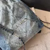 Femmes lavé dégradé Denim 22 cordon Shopping sac à dos sacs poignée supérieure fourre-tout avec pochette portefeuille matériel en métal argenté Matelasse chaîne épaule sac à main