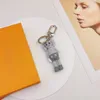 Luxurys Designers Keychain Solid Color Monogrammed Keychains Fashion Doll Design Versatile Leisure Men Kvinnor Väskor Pendant Tillbehör