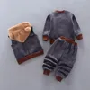 Giyim setleri 3pcs kış yürümeye başlayan çocuk erkek kız kızlar giysi kazakları palto pantolon kapüşonlu yelek kıyafet seti bebek takım elbise 231020