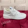 2023 Top Hot Bekväma körskor Designer Casual Shoes Women Men Mens Daily Lifestyle Skateboarding Shoe Trendy Platform Walking Trainers FD2301001