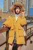 Trench da donna 2023 Modelli invernali da donna Esplosione Versione coreana della moda Piumino lungo allentato in cotone Marea