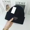 New designer hats men's and women's beanie fall and winter thermal luxury knit hats 16 color option