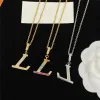 Diamanten hangers ketting ontwerper voor mannen V sieraden gouden ketting ketting feestaccessoires vrouwen liefde ketting met doos bedelarmband M