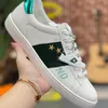 2024 Luxury Designer Shoes Mens Womens Casual Shoe bee Ace Leather Snake Embroidery Stripes Classic Men Sneakers