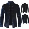 Camisas casuales para hombres Camisa con botones de manga larga de invierno para hombres Top cálido de felpa Vestido de calle de moda coreana para hombres Camiseta de lujo con personalidad 231020