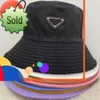 81Hats Heren Bonnet Beanie Emmer Hoed Dames Baseball CaA SnaAbacks Mutsen Fedora Ingerichte Hoeden Vrouw Luxe Ontwerp ChaAeaux83cc