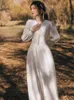 Robes décontractées Vintage Femmes À Manches Longues Robe De Banquet Col En V Blanc Midi Fille De Luxe Formelle Fête De Bal Robe De Dame Française Robe