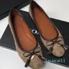 Chaussures habillées Europe et Amérique Slip sur la tête ronde peu profonde pour femmes Bowknot Lefu Cover Foot Mocassins