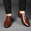 Scarpe eleganti da uomo in pelle formali per uomo Taglie forti Feste Matrimoni Ufficio Lavoro Slip on Business Casual Oxford