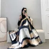 Designer Cashmere Blankets Luxury Letter Home Travel Throw Summer Air Conditioner Blanket Beach Blanket Towel Womens Soft Shawl 140 175cm