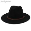 Berretti Cappello Fedora Uomo Donna Misto lana artificiale Inverno Cintura in pelle marrone Decorazione Cappelli in feltro per Lady Jazz