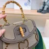 Cucci Bags Fashion Tote Bag кожаные сумочки Женщины Дизайнер Большая верхняя ручка Diana Jumbo Bamboo Bags Женщины роскошные сумочка Crossbody Totes 2209082D