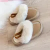 Pantofole Pantofole in cotone per bambini Moda Tinta unita Peluche Home Indoor Antiscivolo Comfort Ragazze Scarpe Ragazzi Caldi 231021
