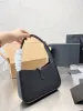 Borsa a tracolla di moda di lusso Borsa hobo LE5A7 in borsa a tracolla firmata in pelle liscia